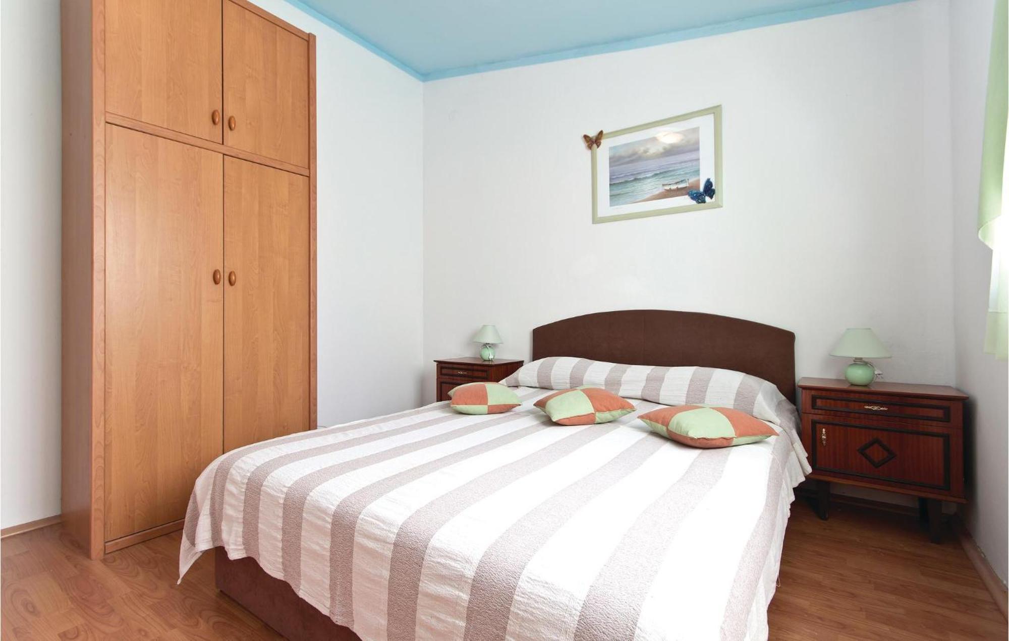 3 Bedroom Gorgeous Apartment In Marcana Bagian luar foto